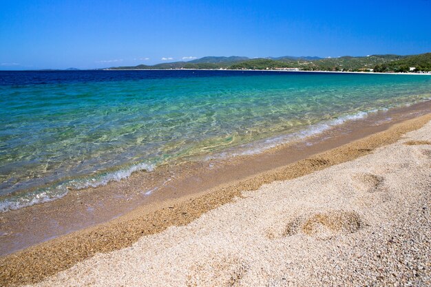 Playa dorada en Grecia