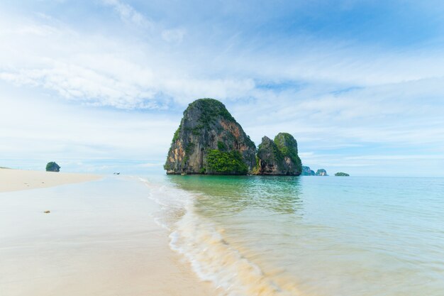 Playa idílica en Tailandia