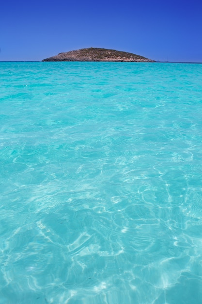 Playa Illetas Illetes en Formentera cerca de Ibiza