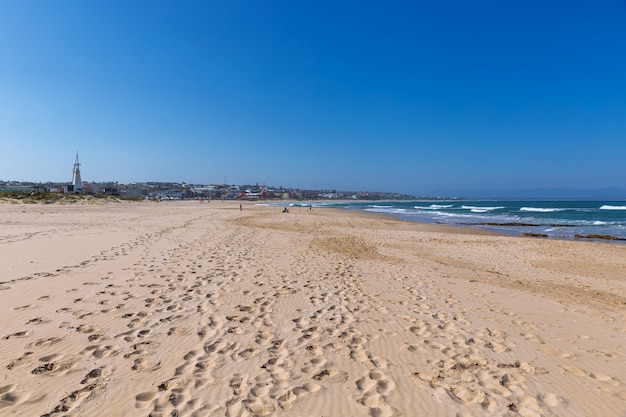 La playa de Jeffreys Bay - capital sudafricana del surf