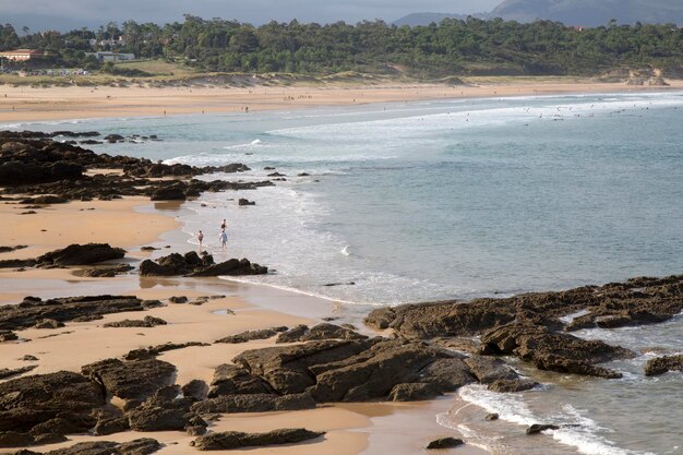 Playa de Loredo en Santander, Cantabria, ESPAÑA