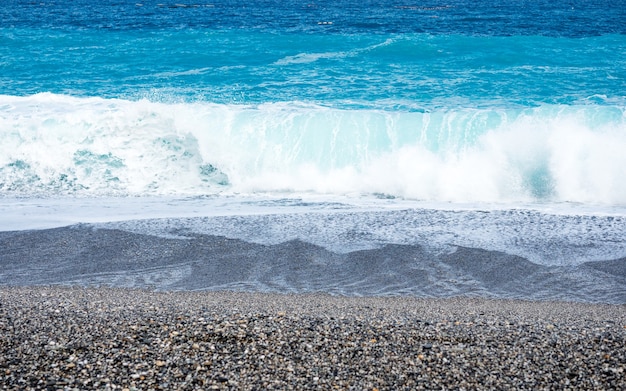 Playa y mar en Hualien, Taiwán.