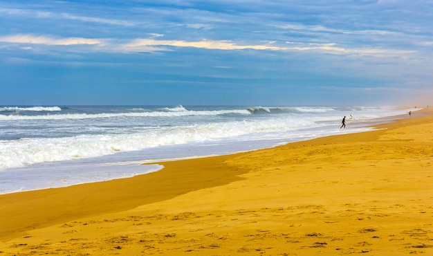 Playa en el Océano Atlántico cerca de Seignosse France, Aquitania