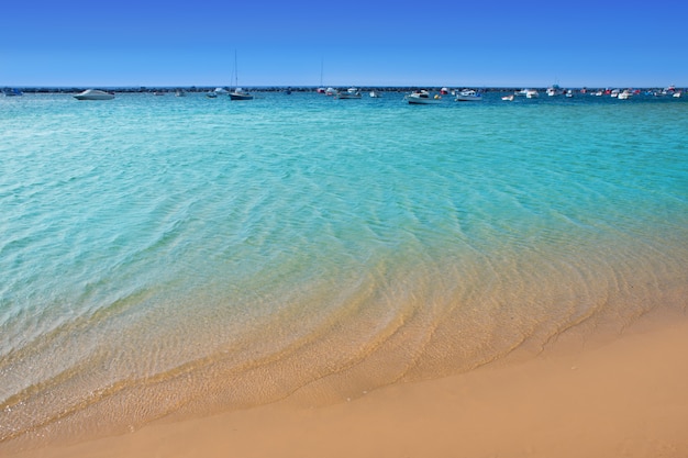 Playa Las Teresitas en Santa Cruz de Tenerife Norte.