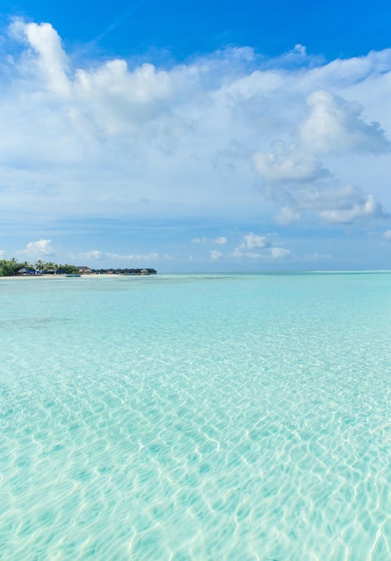 Playa tropical en Maldivas