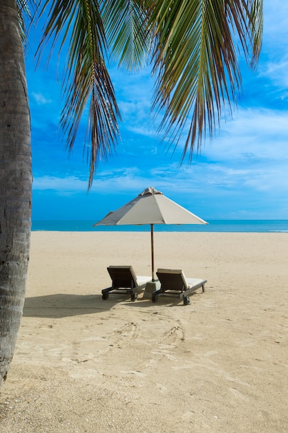 playa tropical en Sri Lanka