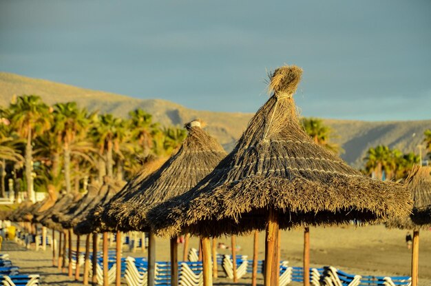 Playa tropical vacía en las Islas Canarias