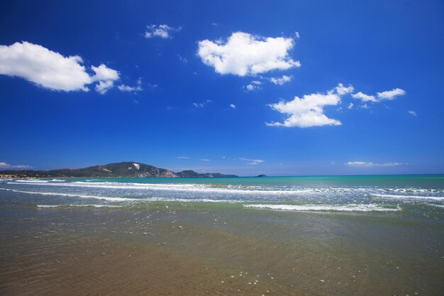 Foto playas de arena de zakynthos zakintos isla griega en el mar jónico al oeste del peloponeso