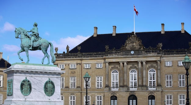 Plaza de Amalienborg en Copenhague Dinamarca