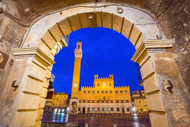 La plaza del Campo en Siena, Italia