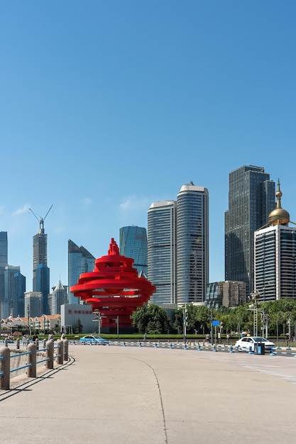 Plaza China del parque de la ciudad de Qingdao