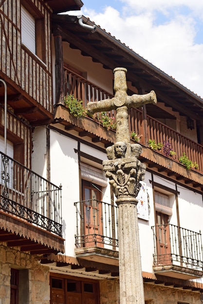 Plaza de la Cruz, Mogarraz, provincia de Salamanca; Castilla y Leon; España