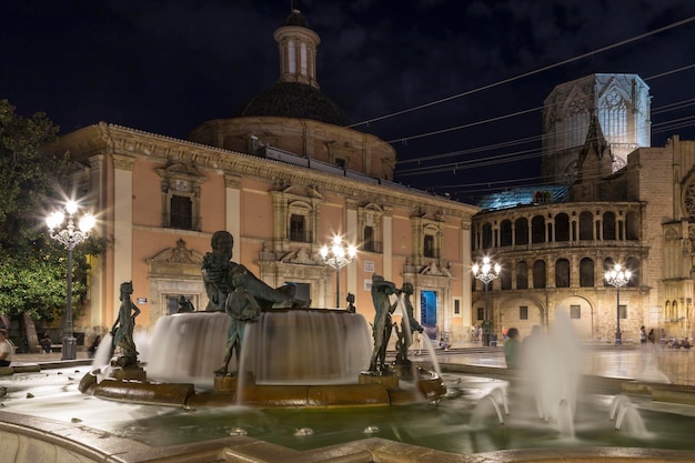 Plaza de la Virgen Valencia Espanha orgulho da cidade