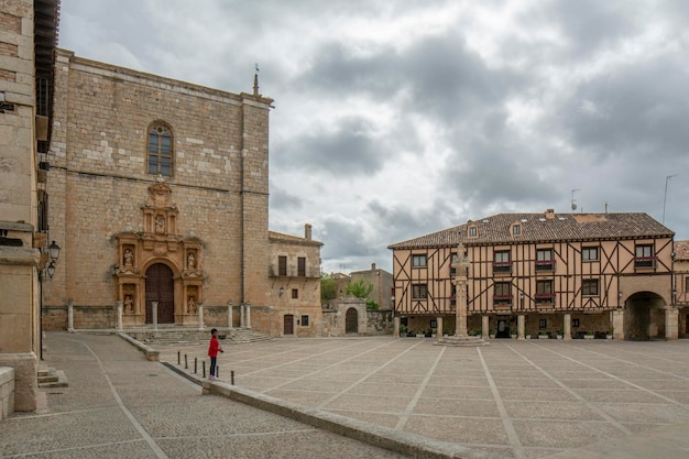 Plaza principal de Peñaranda de Duero en la provincia de Burgos España