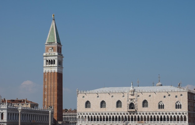 Plaza de San Marcos vista desde la cuenca de San Marcos en Venecia