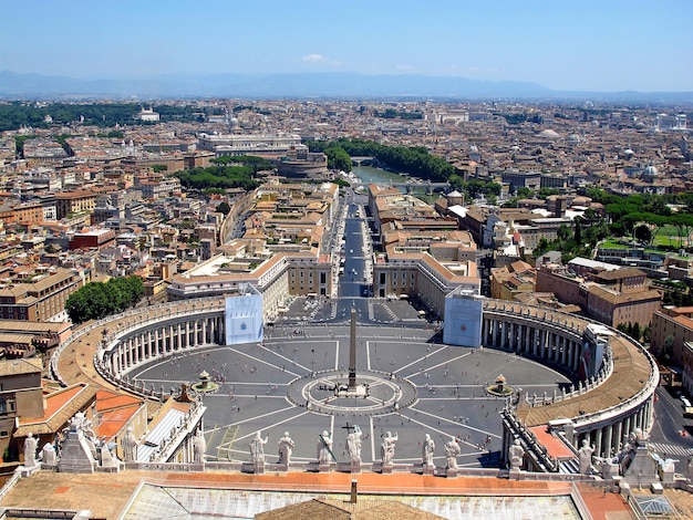 Plaza de San Pedro Vaticano Roma Italia