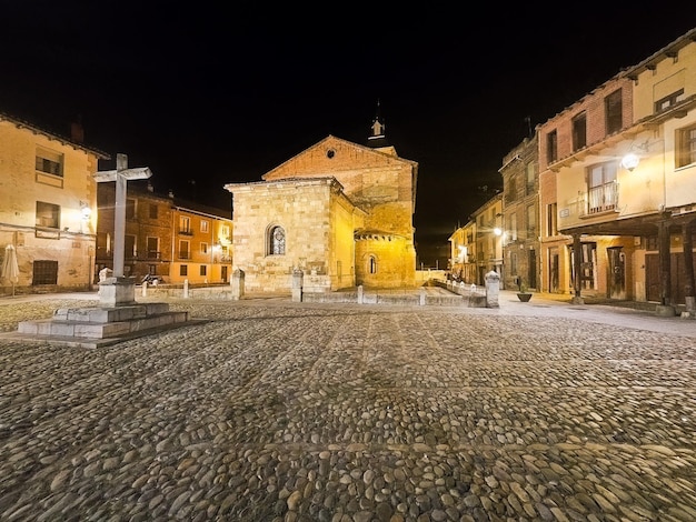 Plaza Santa María del Camino popularmente conocida como Plaza del Grano en León