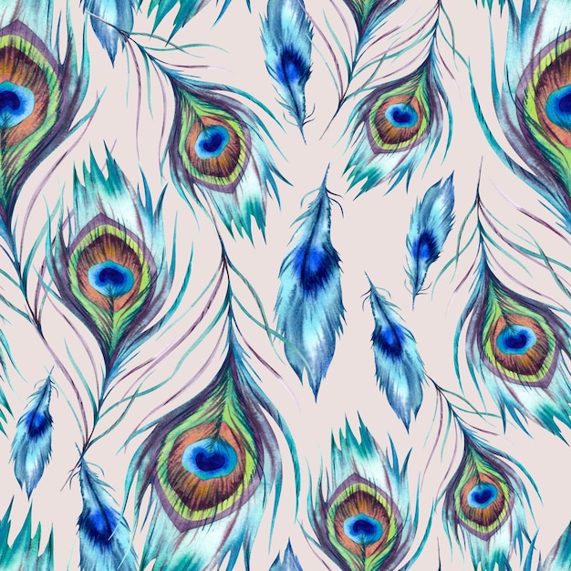Las plumas de pavo real patrón sin costuras La ilustración está dibujada a mano ejecutada en acuarela Una hermosa pluma de pájaro Fénix de colores brillantes en un fondo beige Ornamento indio asiático