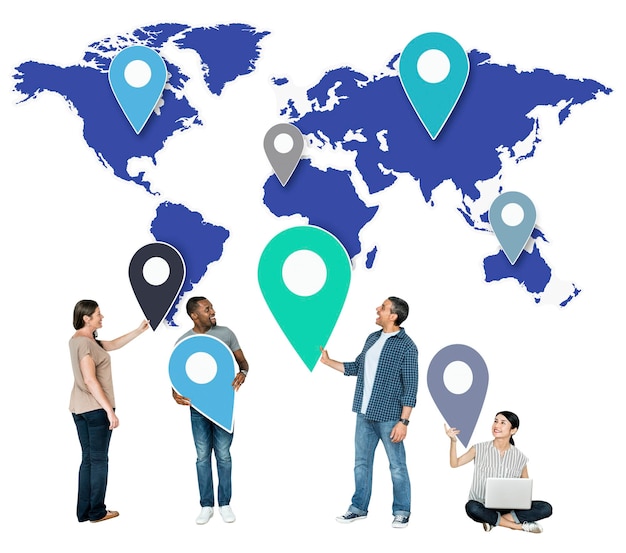 Png Pessoas com mapa do mundo e ícones de pushpin fundo transparente