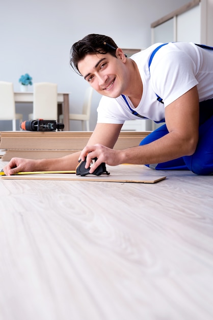 Pode colocar piso laminado em casa