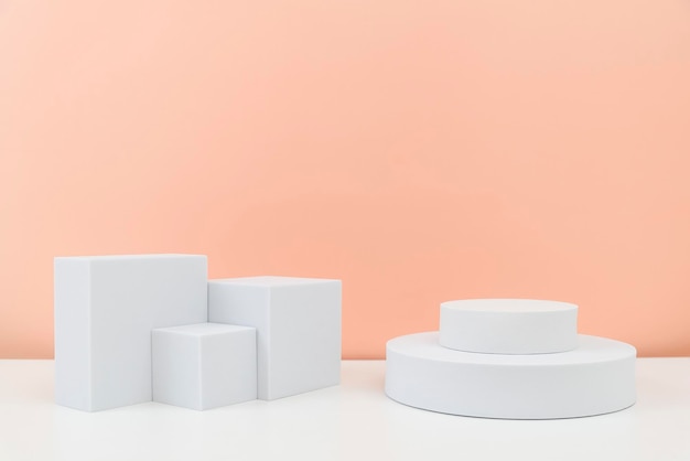 podios o escenarios para cosméticos más limpios