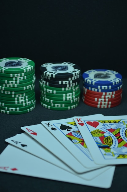 Pokerkarten - Eine Full House Hand