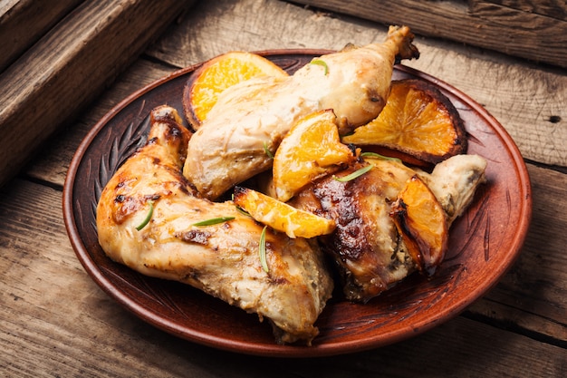 Pollo Al Horno Con Salsa De Naranja.