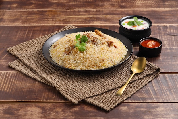 Pollo biryani Kerala boda pollo dhum biriyani hecho con arroz jeera