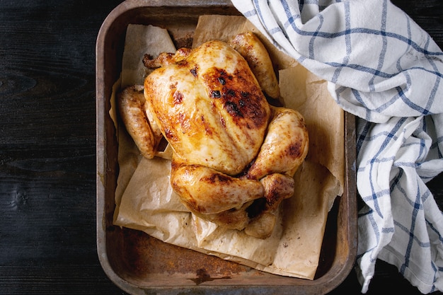 Pollo entero a la parrilla orgánico