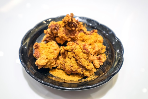 Pollo frito karaage crujiente