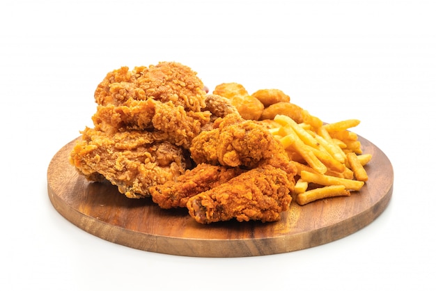 Pollo Frito Con Papas Fritas Y Nuggets De Comida