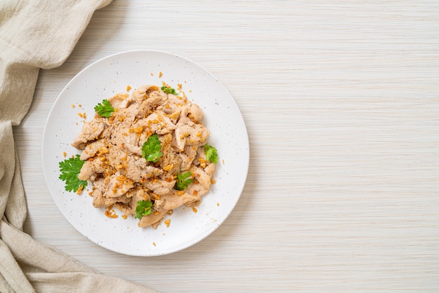 pollo salteado con ajo