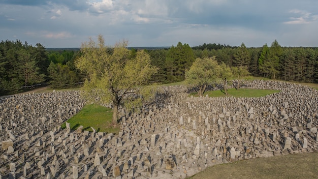 Polônia, Treblinka, maio de 2019 - Memorial no campo de extermínio de Treblinka