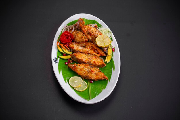 Pomfret masala o meen pollichadu plato especial de Kerala