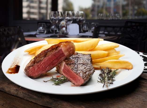 Pommes mit brasilianischem Picanha