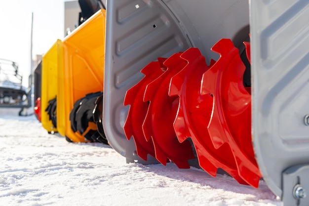 Se pone a la venta un nuevo quitanieves de gasolina Dispositivo quitanieves para quitar la nieve en casa en invierno