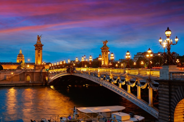 Pont Alexandre III en París Francia sobre el Sena