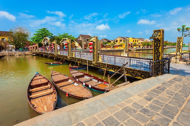 Ponte antiga em Hoi An