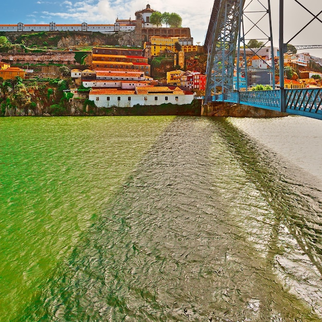 Ponte de trabalho aberto