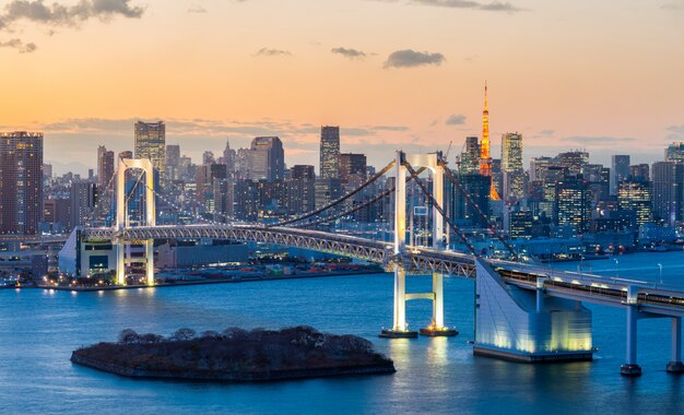 Ponte do arco-íris da torre de Tóquio