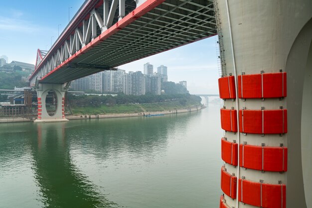 Ponte do rio yangtze e paisagens da cidade de chongqing