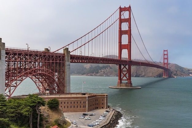 Foto ponte golden gate sobre a baía de são francisco