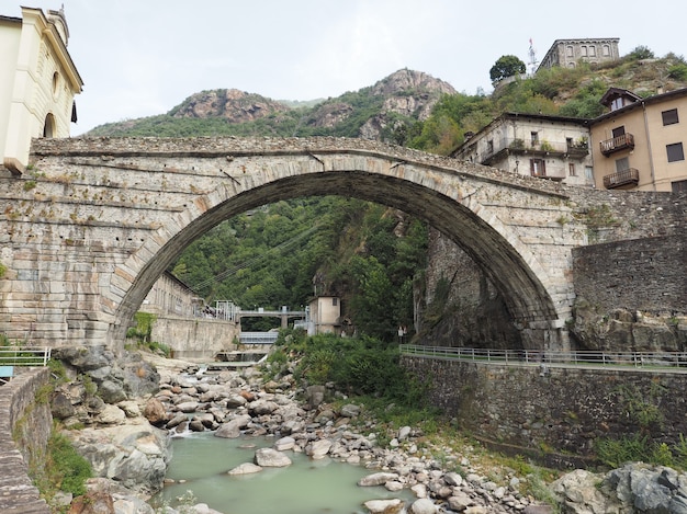 Ponte romana em Pont Saint Martin