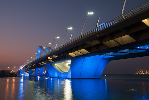 Ponte sheikh zayed, abu dhabi, emirados árabes unidos