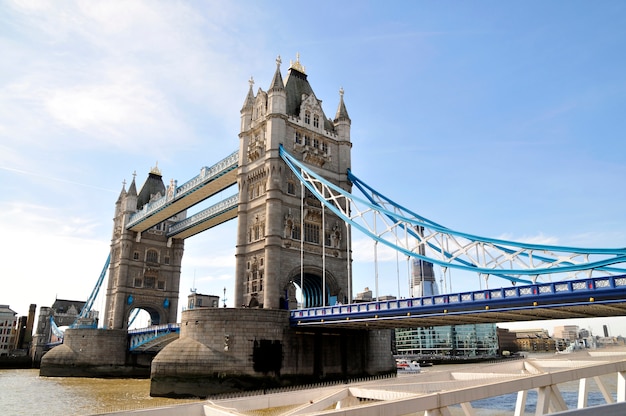 Ponte torre, em, lodon reino unido