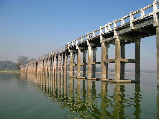 Ponte U Bein no Lago Taungthaman Amarapura Myanmar