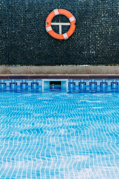 Pool Rettungsschwimmer