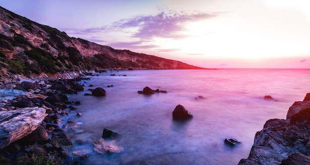 Pôr do sol à noite no mar, foto lndscape