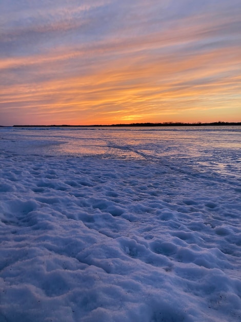 Foto pôr-do-sol de inverno