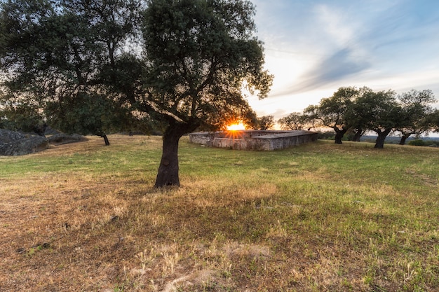 Pôr do sol em arroyo de la luz